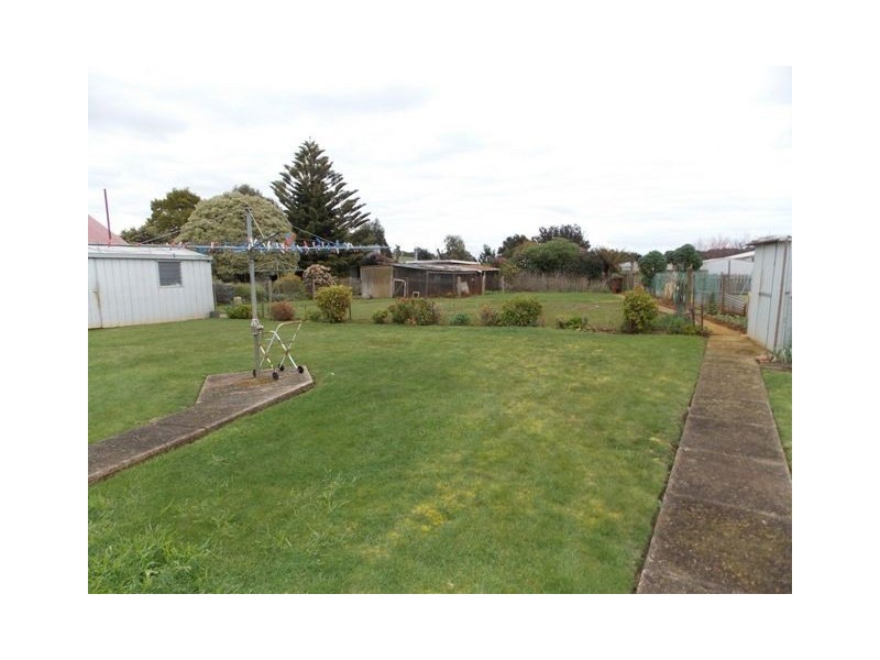 2 Browns Lane, Penguin TAS 7316