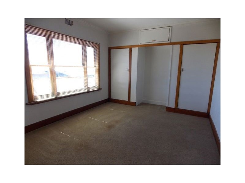 22 King Edward Street, Penguin TAS 7316