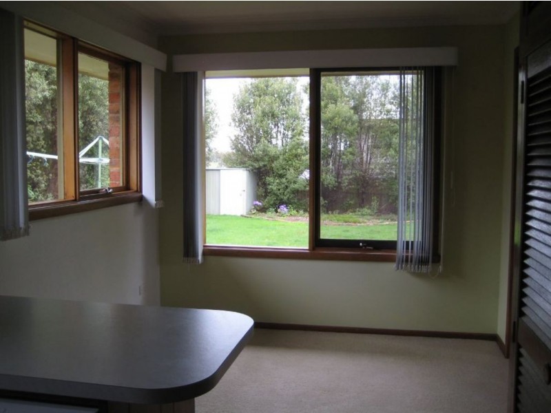 101 South Road, Penguin TAS 7316