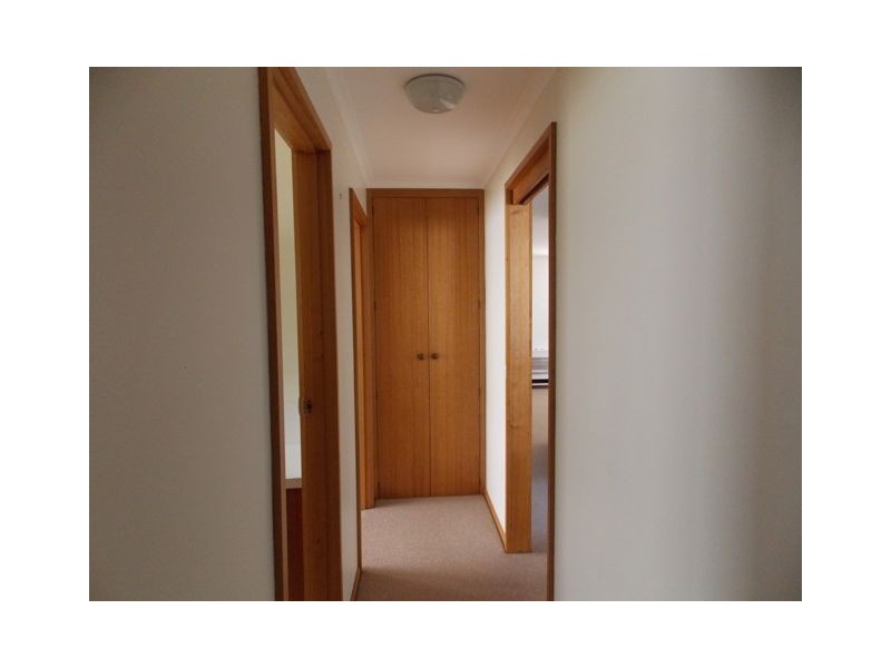 3/1 Long Street, Penguin TAS 7316