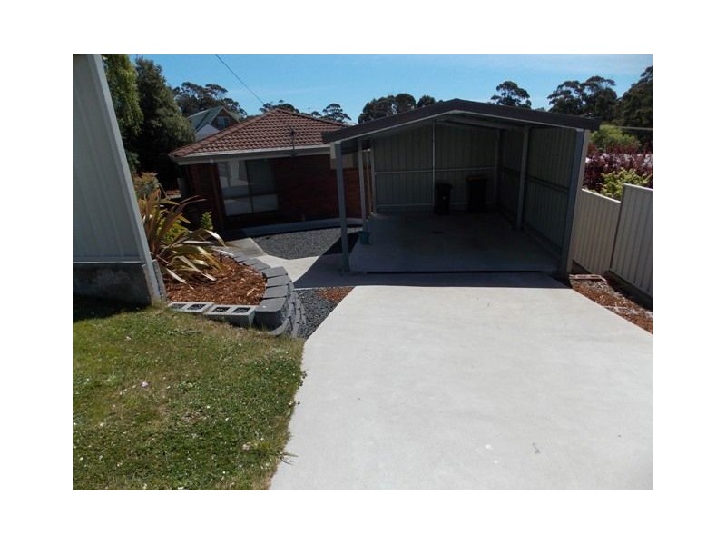 3/1 Long Street, Penguin TAS 7316