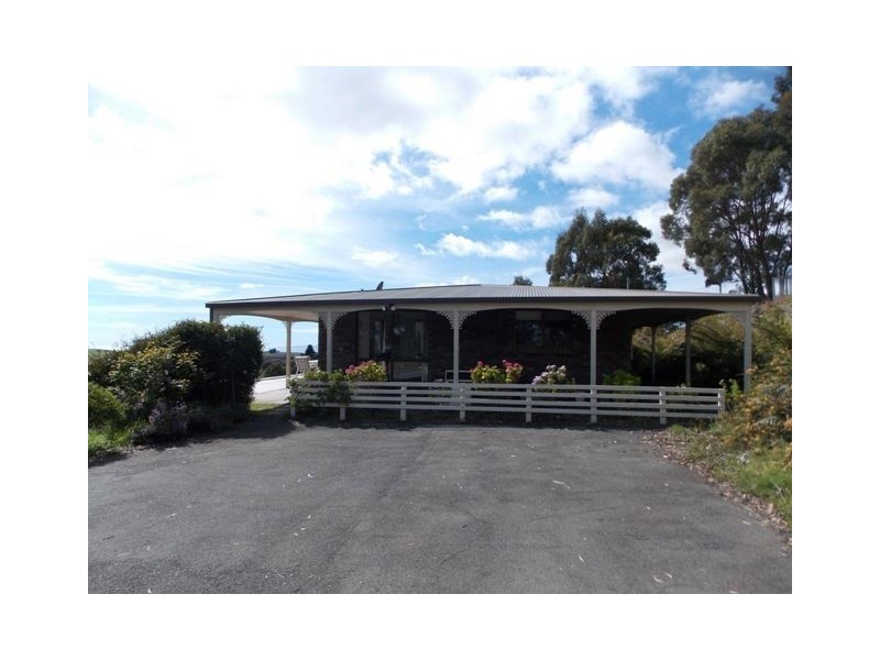 78 White Hills Road, Penguin TAS 7316
