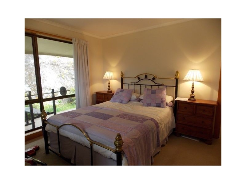 78 White Hills Road, Penguin TAS 7316