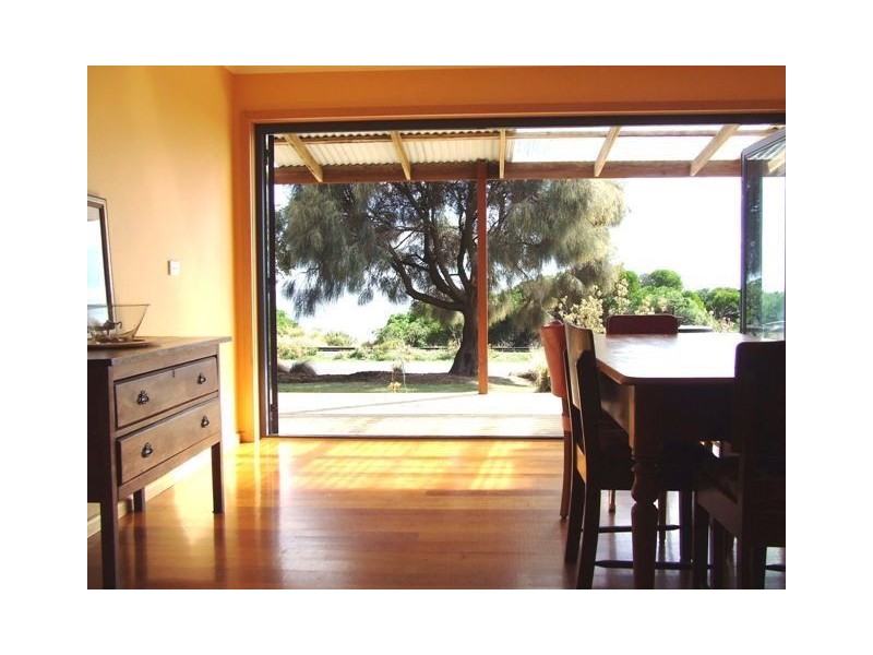 204 Main Road, Penguin TAS 7316