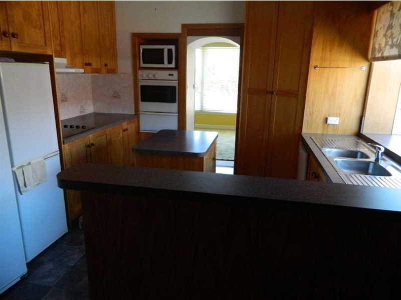 80 Leven Street, Ulverstone TAS 7315