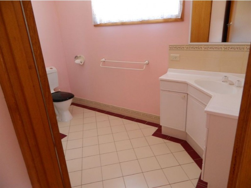 80 Leven Street, Ulverstone TAS 7315