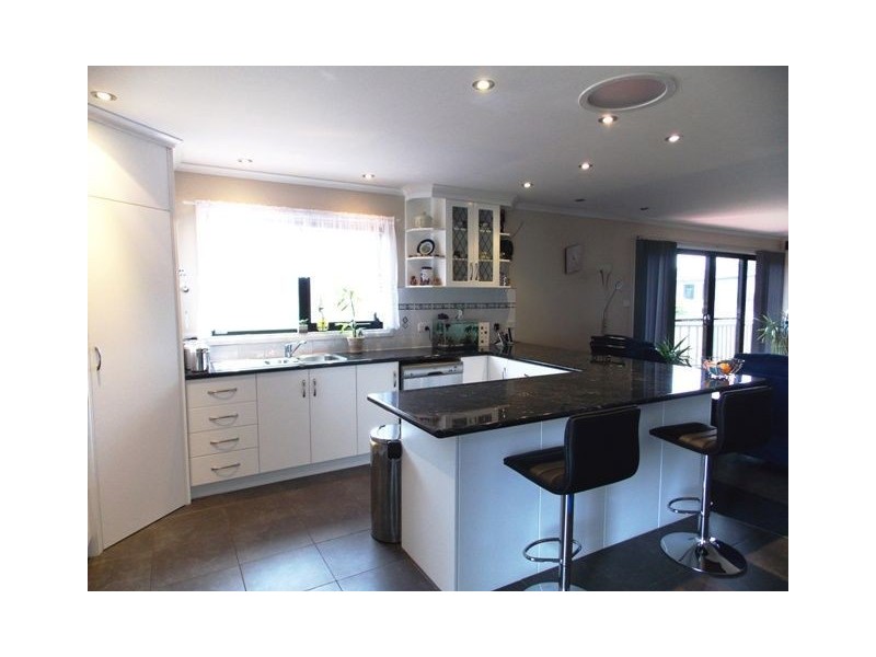 11 Evelyn Street, Penguin TAS 7316