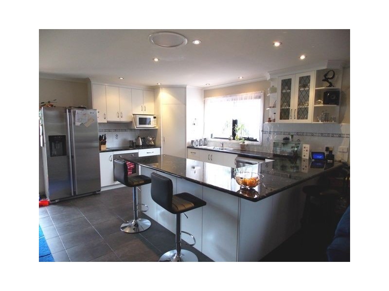 11 Evelyn Street, Penguin TAS 7316