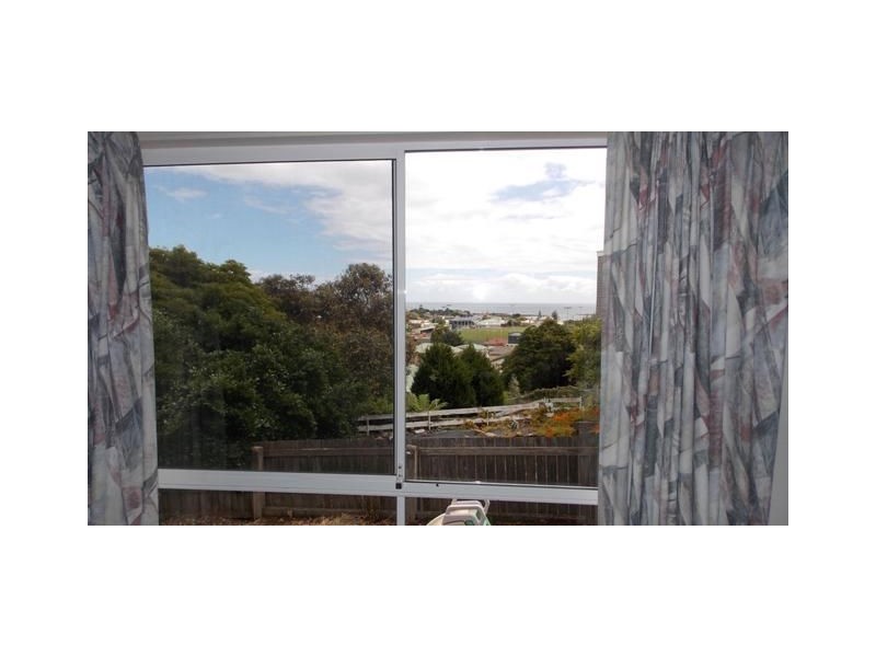 15 Quinn Street, Penguin TAS 7316