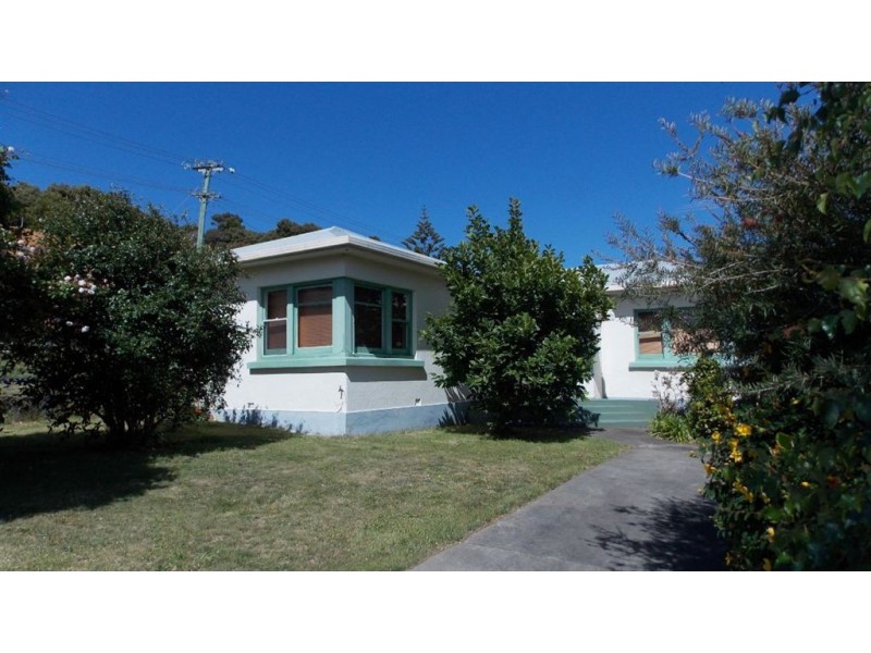 6 Cann Street, Penguin TAS 7316