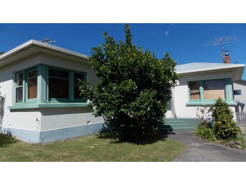 6 Cann Street, Penguin TAS 7316