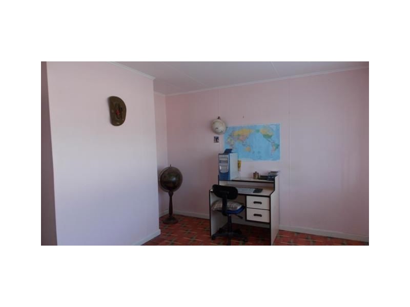 5 Dooley Street, Penguin TAS 7316