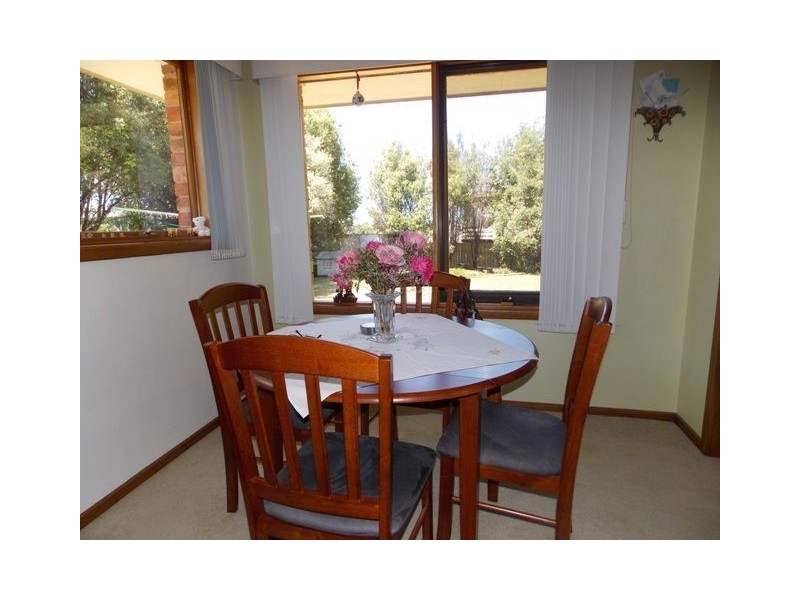 101 South Road, Penguin TAS 7316