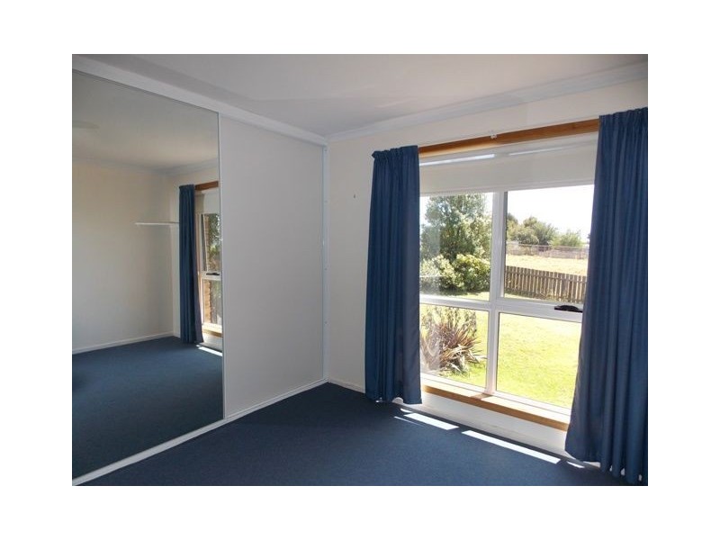 2 Fielding Street, Penguin TAS 7316