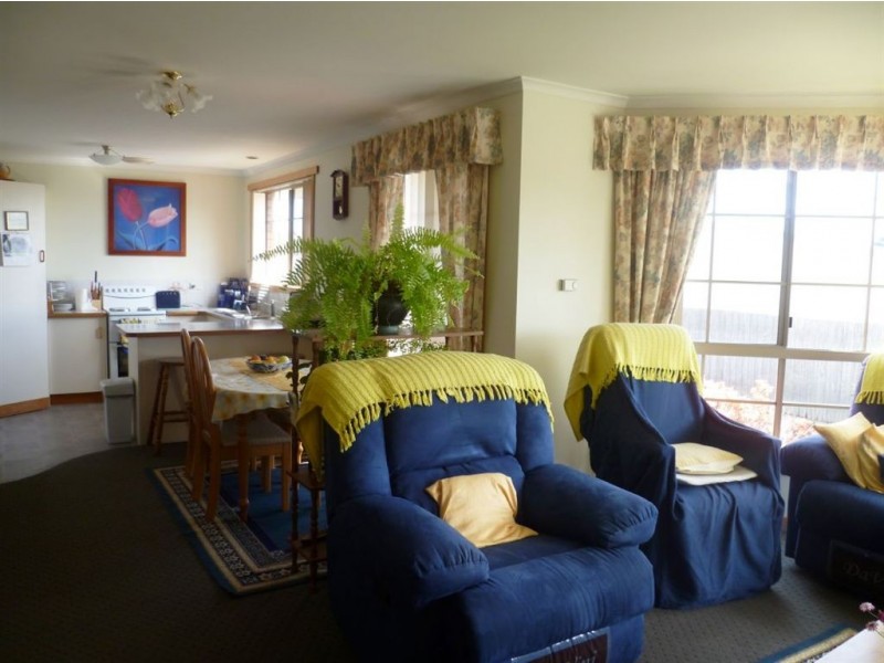1/11 Parsons Street, Ulverstone TAS 7315