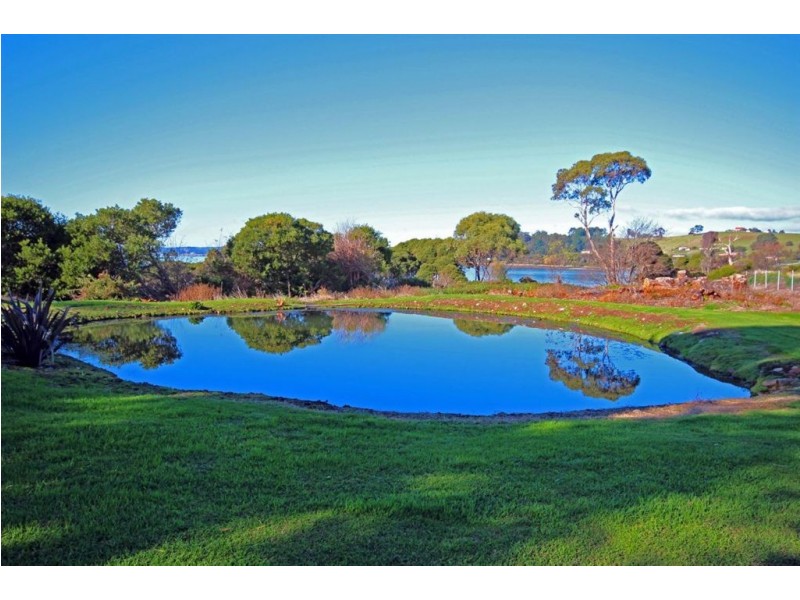 404 Penguin Road, Ulverstone TAS 7315