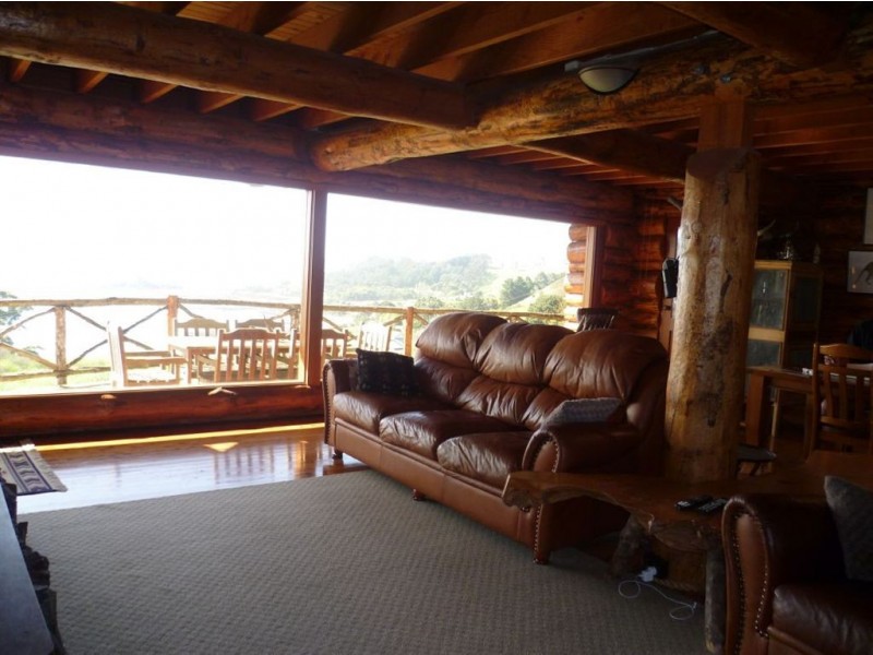 12 Robertsons Road, West Ulverstone TAS 7315