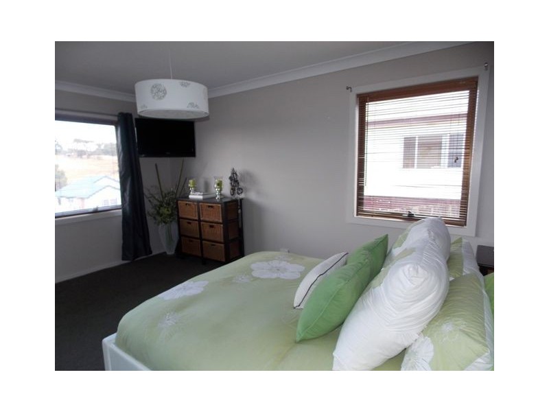 39 Ashwater Crescent, Penguin TAS 7316