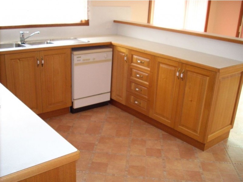 18 Westland Drive, West Ulverstone TAS 7315