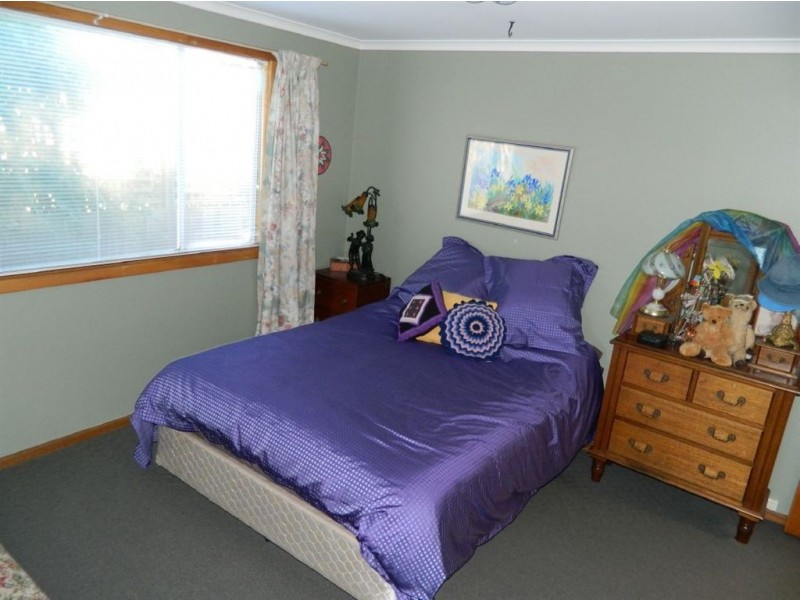 18 Smith Street, Ulverstone TAS 7315