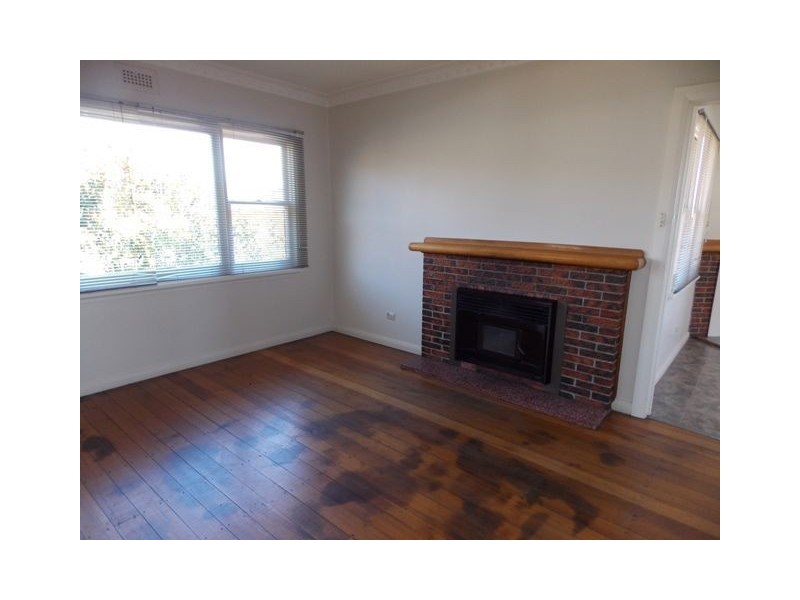 3 South Road, Penguin TAS 7316