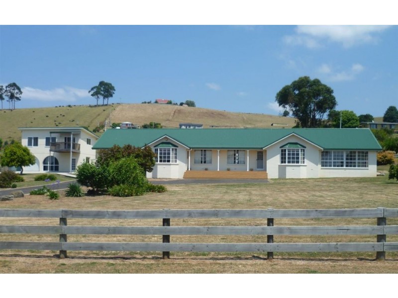 247 Penguin Road, Ulverstone TAS 7315