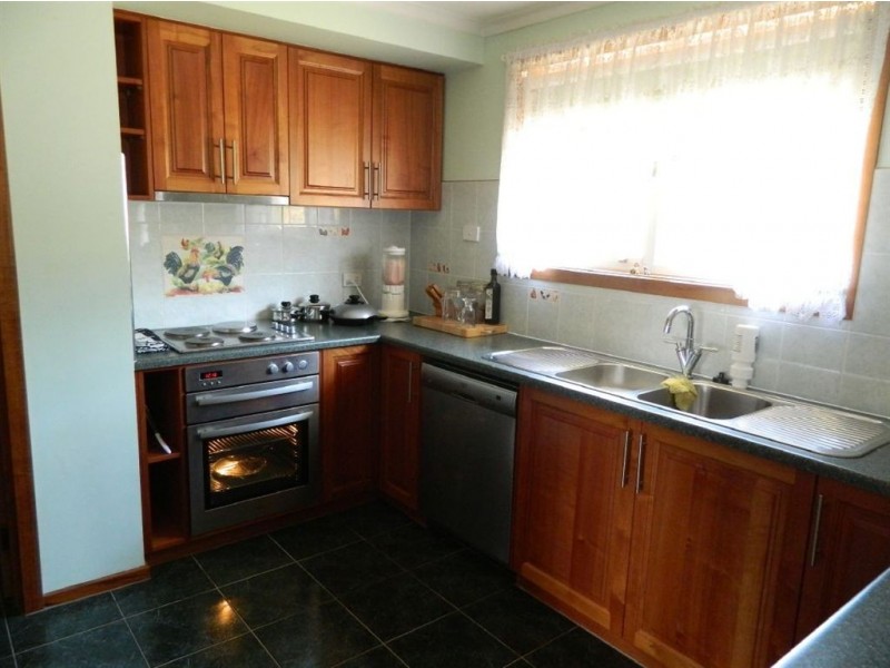 247 Penguin Road, Ulverstone TAS 7315