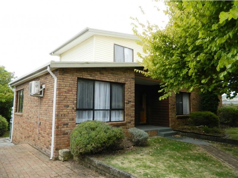 13 Hamilton Street, Ulverstone TAS 7315