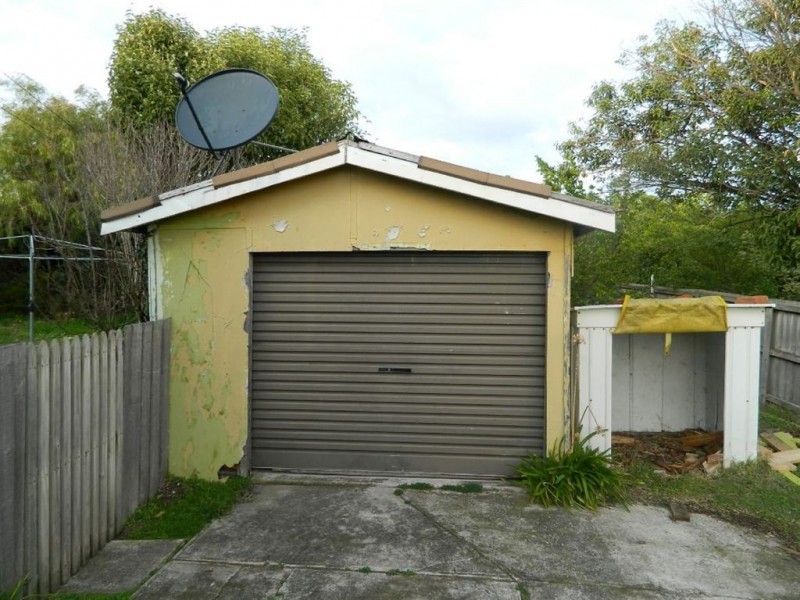33 Penguin Road, Ulverstone TAS 7315