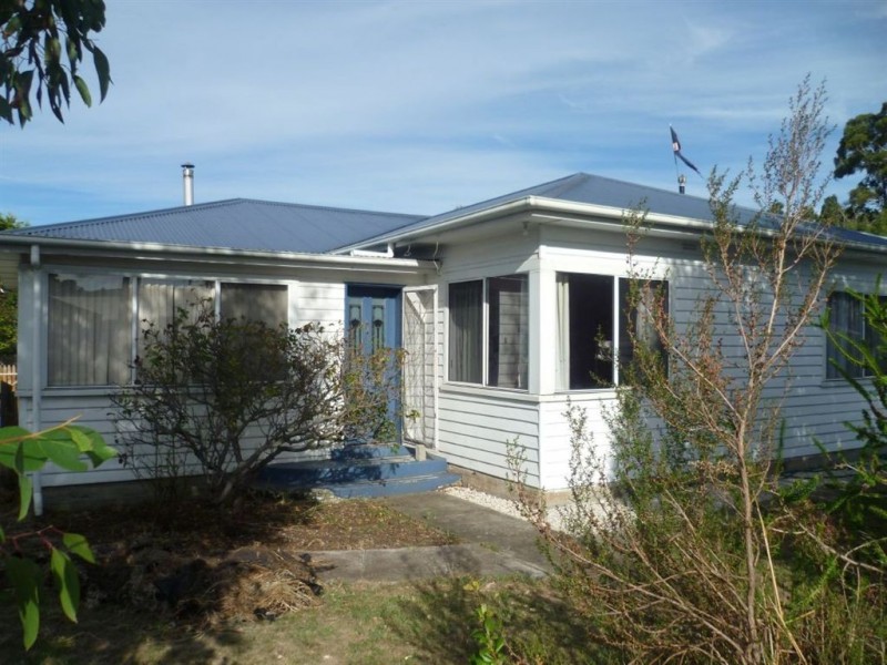 85 Lovett Street, Ulverstone TAS 7315