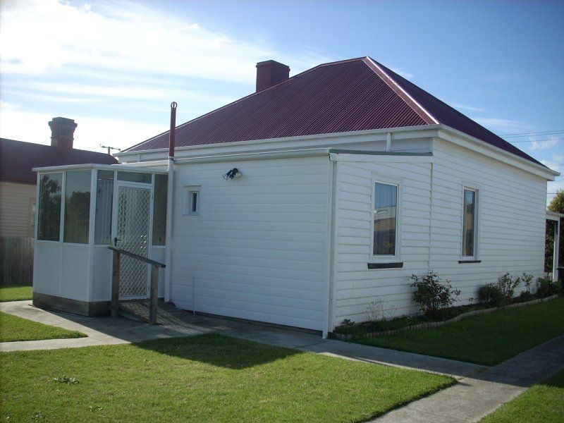 4 King Edward Street, Ulverstone TAS 7315