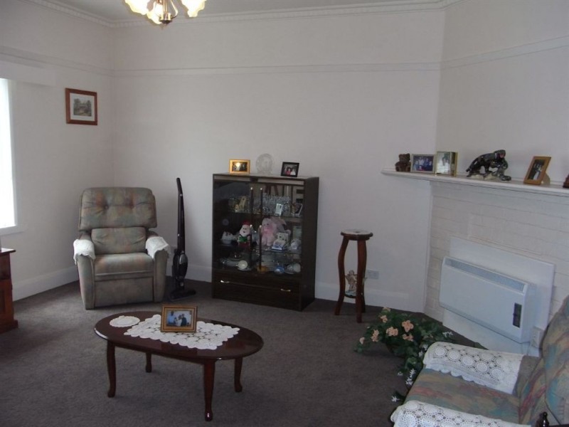 1/12 Walker Street, Ulverstone TAS 7315