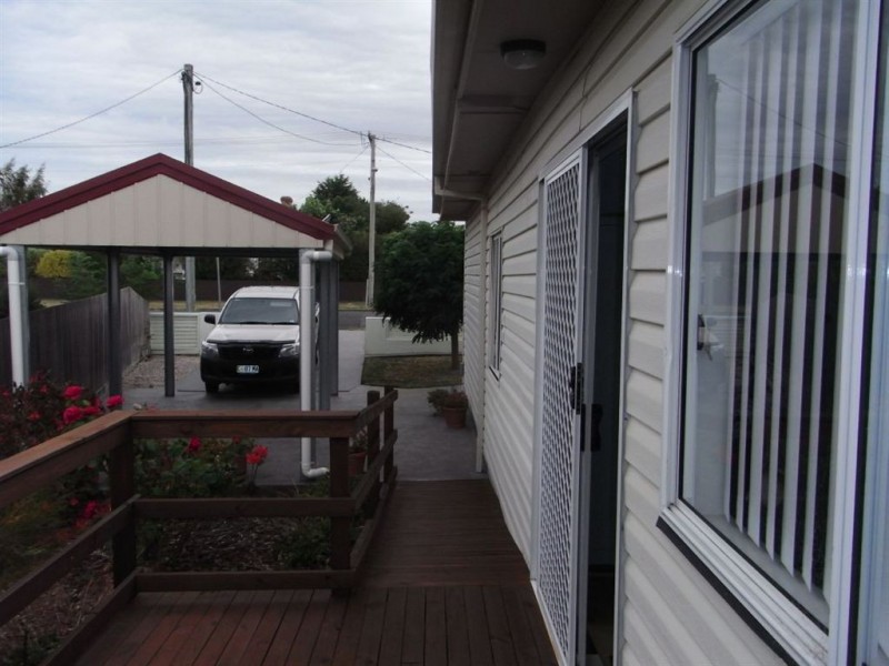 1/12 Walker Street, Ulverstone TAS 7315