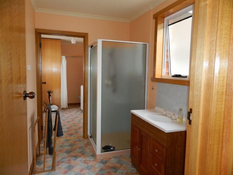2A Tucker Street, Ulverstone TAS 7315