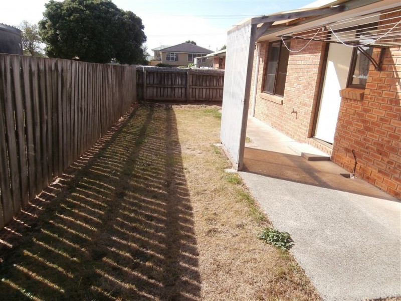 2/72 Upper Maud Street, West Ulverstone TAS 7315