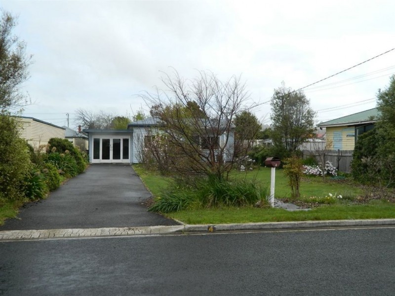 4 Horsham Street, Ulverstone TAS 7315