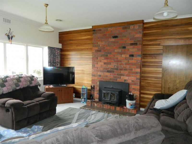 2 William Street, Ulverstone TAS 7315