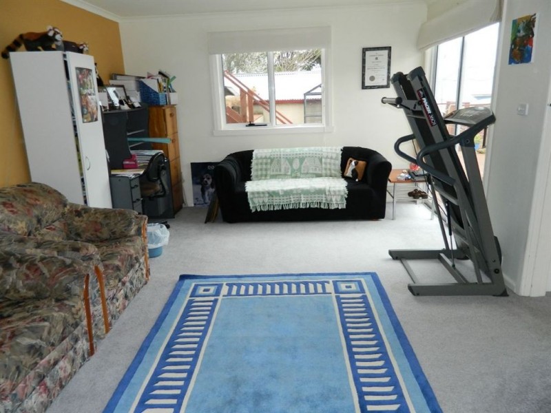 2 William Street, Ulverstone TAS 7315