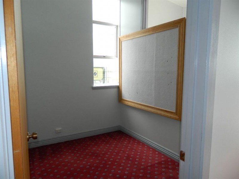 54 Main Road, Penguin TAS 7316