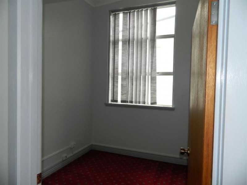 54 Main Road, Penguin TAS 7316