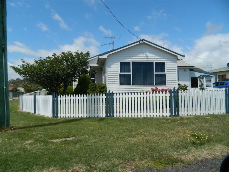 26 Penguin Road, Ulverstone TAS 7315