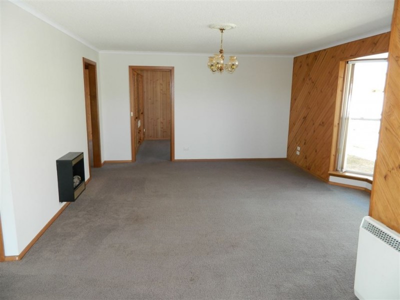 2/24 Richard Place, Ulverstone TAS 7315