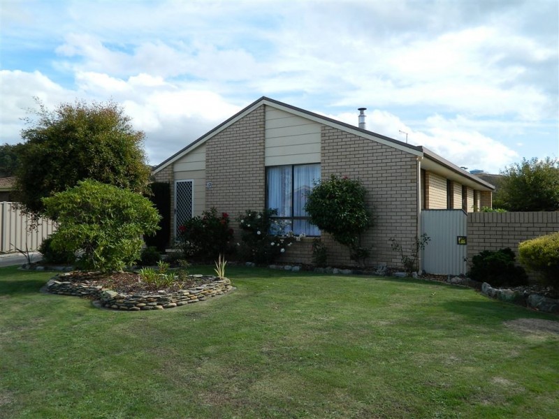12 Westland Drive, West Ulverstone TAS 7315
