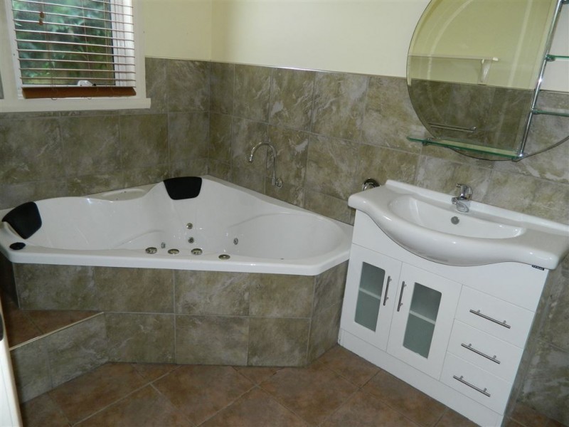 35 Amherst Street, West Ulverstone TAS 7315