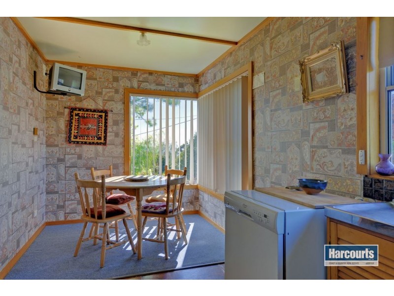 103 South Road, West Ulverstone TAS 7315