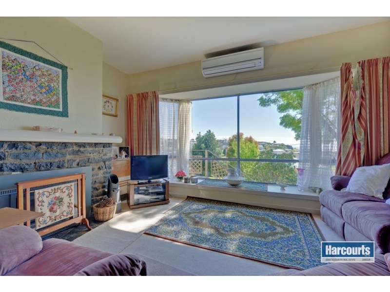 103 South Road, West Ulverstone TAS 7315