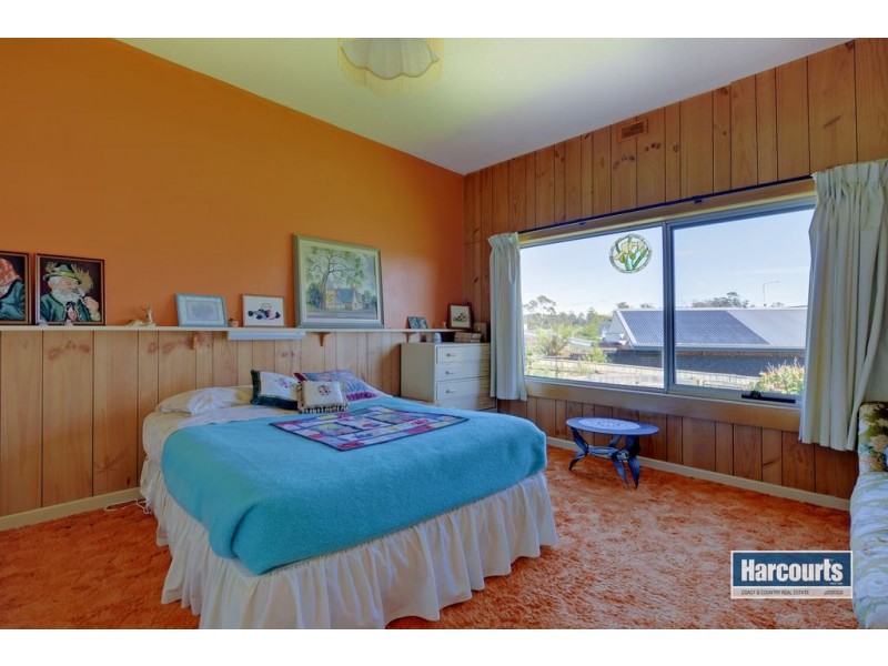 103 South Road, West Ulverstone TAS 7315