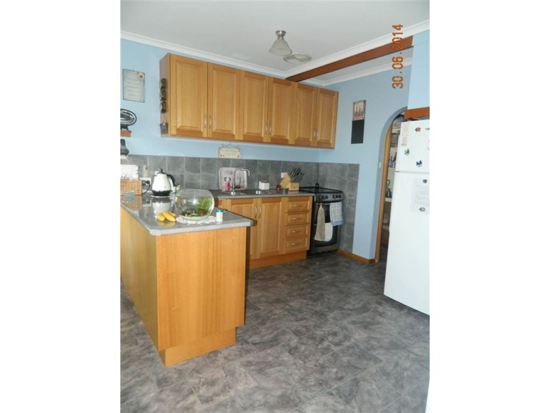 13 Dooley Street, West Ulverstone TAS 7315