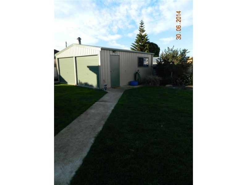 13 Dooley Street, West Ulverstone TAS 7315