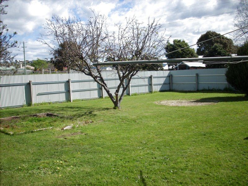 2 Crawford Street, Ulverstone TAS 7315